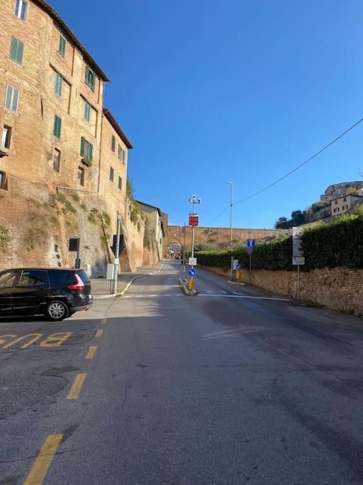 Appartamento A Due Passi Da Piazza Del Campo Сиена Екстериор снимка