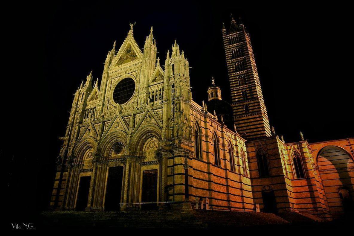 Appartamento A Due Passi Da Piazza Del Campo Сиена Екстериор снимка